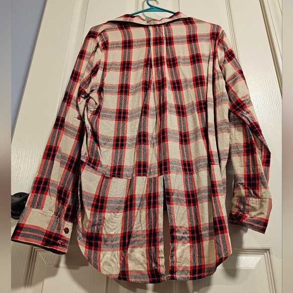 COPY - Velvet Heart Plaid- Medium NWT - Picture 7 of 8